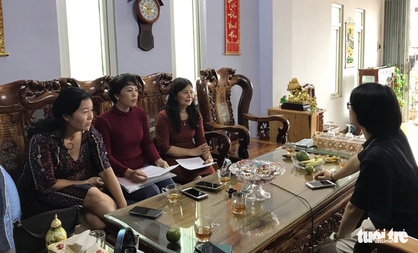 Chỉ đạo giả chữ ký giáo viên nâng điểm cho học trò, hai hiệu phó nói gì? - Ảnh 1. Chỉ đạo giả chữ ký giáo viên nâng điểm cho học trò, hai hiệu phó nói gì? - Ảnh 1.