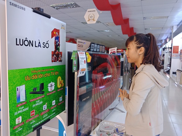 Những câu chuyện thú vị về chiếc TV mùa SEA Games - Ảnh 1. Những câu chuyện thú vị về chiếc TV mùa SEA Games - Ảnh 1.