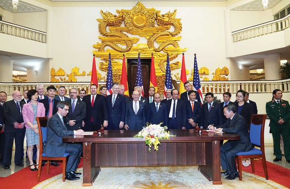 Bộ trưởng Thương mại Mỹ nói về Hiệp định thương mại Mỹ - Việt Nam: Khó, nhưng khả thi - Ảnh 1. Bộ trưởng Thương mại Mỹ nói về Hiệp định thương mại Mỹ - Việt Nam: Khó, nhưng khả thi - Ảnh 1.