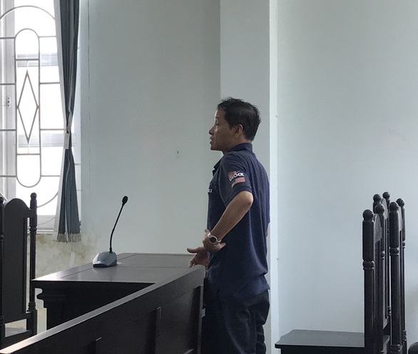 Hoãn phiên tòa vụ hành khách đòi Công ty Phương Trang bồi thường - Ảnh 2. Hoãn phiên tòa vụ hành khách đòi Công ty Phương Trang bồi thường - Ảnh 2.