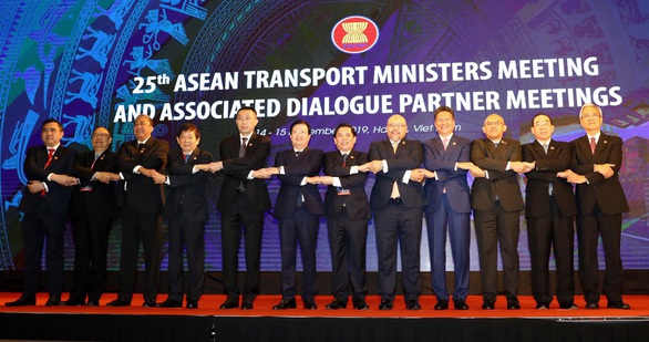 Đẩy mạnh triển hợp tác giao thông vận tải ASEAN trong tất cả lĩnh vực - Ảnh 1. Đẩy mạnh triển hợp tác giao thông vận tải ASEAN trong tất cả lĩnh vực - Ảnh 1.