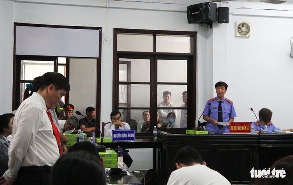 Đề nghị phạt vợ chồng luật sư Trần Vũ Hải 12-15 tháng cải tạo không giam giữ - Ảnh 2. Đề nghị phạt vợ chồng luật sư Trần Vũ Hải 12-15 tháng cải tạo không giam giữ - Ảnh 2.