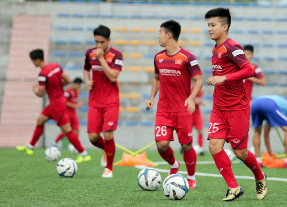 Cầu thủ Việt kiều Martin Lò bị loại khỏi danh sách dự SEA Games 2019 - Ảnh 2.