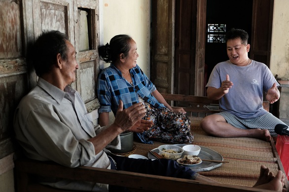 Bước qua đêm kinh hoàng - Ảnh 3. Bước qua đêm kinh hoàng - Ảnh 3.