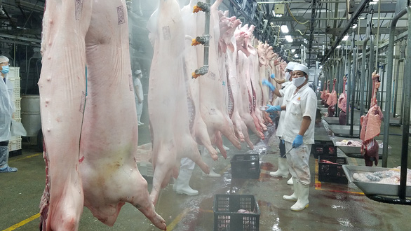 Giá thịt heo bình ổn được điều chỉnh tăng thêm 8.000-35.000 đồng/kg - Ảnh 1.