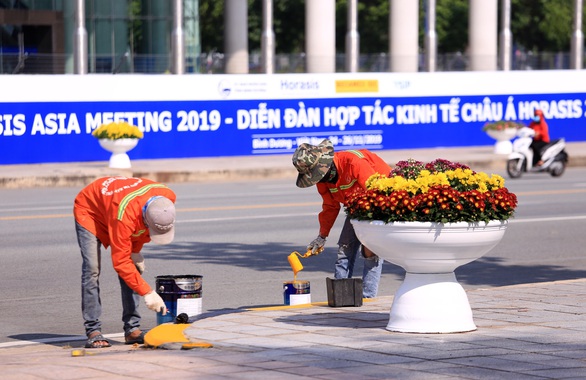 Hàng ngàn người tham gia chuỗi sự kiện hợp tác quốc tế tại Bình Dương - Ảnh 5. Hàng ngàn người tham gia chuỗi sự kiện hợp tác quốc tế tại Bình Dương - Ảnh 5.