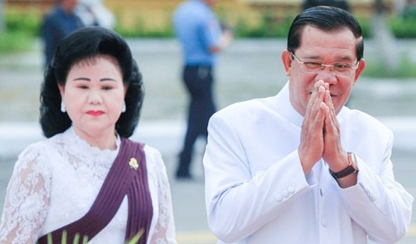 Ông Hun Sen hủy dự thượng đỉnh Hàn Quốc - ASEAN để chăm sóc mẹ vợ bệnh nặng - Ảnh 1. Ông Hun Sen hủy dự thượng đỉnh Hàn Quốc - ASEAN để chăm sóc mẹ vợ bệnh nặng - Ảnh 1.