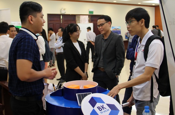 Sinh viên ĐH Bách khoa làm trạm quan trắc thông minh đo ô nhiễm nước - Ảnh 1. Sinh viên ĐH Bách khoa làm trạm quan trắc thông minh đo ô nhiễm nước - Ảnh 1.