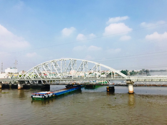 Đánh thức giao thông thủy kết nối TP.HCM - ĐBSCL - Ảnh 1. Đánh thức giao thông thủy kết nối TP.HCM - ĐBSCL - Ảnh 1.