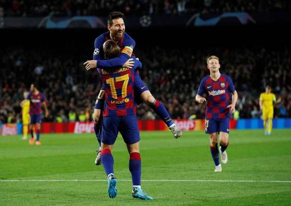 Messi ghi bàn và kiến tạo đẳng cấp, Barca hạ Dortmund đoạt vé đi tiếp - Ảnh 3. Messi ghi bàn và kiến tạo đẳng cấp, Barca hạ Dortmund đoạt vé đi tiếp - Ảnh 3.