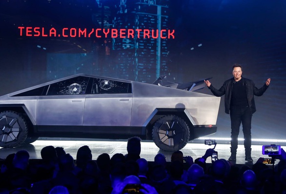 Hài hước Pepsi, Lego ăn theo sự cố Cybertruck của Tesla - Ảnh 1. Hài hước Pepsi, Lego ăn theo sự cố Cybertruck của Tesla - Ảnh 1.