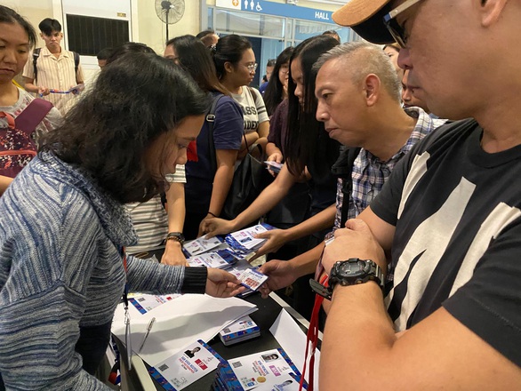 Bi hài chuyện chủ nhà Philippines bắt phóng viên… mua vé dự lễ khai mạc SEA Games - Ảnh 3. Bi hài chuyện chủ nhà Philippines bắt phóng viên… mua vé dự lễ khai mạc SEA Games - Ảnh 3.