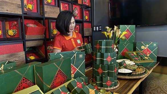 Doanh nghiệp bắt đầu tung đặc sản bán tết - Ảnh 1. Doanh nghiệp bắt đầu tung đặc sản bán tết - Ảnh 1.