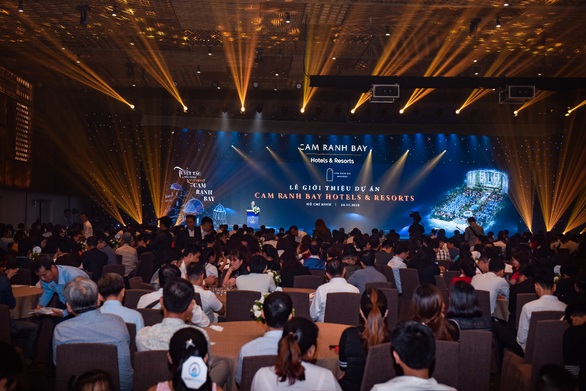Hơn 800 nhà đầu tư tìm cơ hội ở dự án Cam Ranh Bay - Ảnh 1. Hơn 800 nhà đầu tư tìm cơ hội ở dự án Cam Ranh Bay - Ảnh 1.