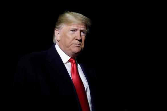Tổng thống Trump từng cố xem email của Đảng Dân chủ? - Ảnh 1. Tổng thống Trump từng cố xem email của Đảng Dân chủ? - Ảnh 1.