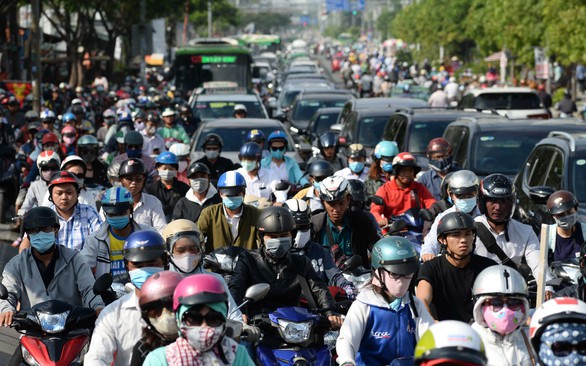 Xây thêm cầu, cứu Nam Sài Gòn - Ảnh 1. Xây thêm cầu, cứu Nam Sài Gòn - Ảnh 1.