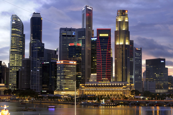 Do biểu tình, 4 tỉ đô chảy vào Singapore thay vì Hong Kong - Ảnh 1. Do biểu tình, 4 tỉ đô chảy vào Singapore thay vì Hong Kong - Ảnh 1.
