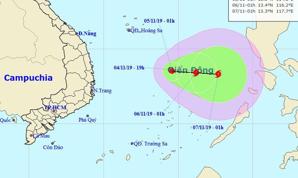 Áp thấp nhiệt đới khả năng thành bão sáng 6-11, di chuyển phức tạp - Ảnh 1.