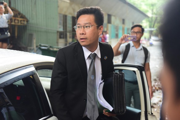 Sáng nay 6-11, ông Nguyễn Hữu Linh hầu tòa phúc thẩm - Ảnh 3. Sáng nay 6-11, ông Nguyễn Hữu Linh hầu tòa phúc thẩm - Ảnh 3.