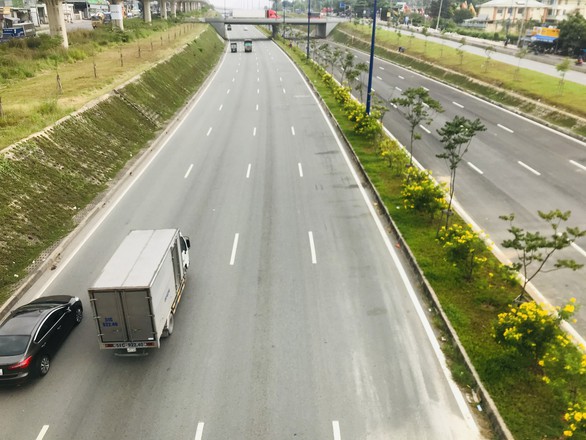 Ngày 8-11, thông xe nút giao thông ĐHQG giải cứu cửa ngõ phía đông TP.HCM - Ảnh 2. Ngày 8-11, thông xe nút giao thông ĐHQG giải cứu cửa ngõ phía đông TP.HCM - Ảnh 2.