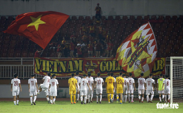 Sân Thống Nhất vắng tanh ngày U19 Việt Nam mở màn vòng loại châu Á 2020 - Ảnh 7. Sân Thống Nhất vắng tanh ngày U19 Việt Nam mở màn vòng loại châu Á 2020 - Ảnh 7.