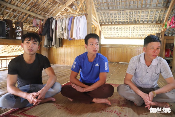 5 người đàn ông kêu oan vì vô cớ bị cáo buộc giết người - Ảnh 1. 5 người đàn ông kêu oan vì vô cớ bị cáo buộc giết người - Ảnh 1.