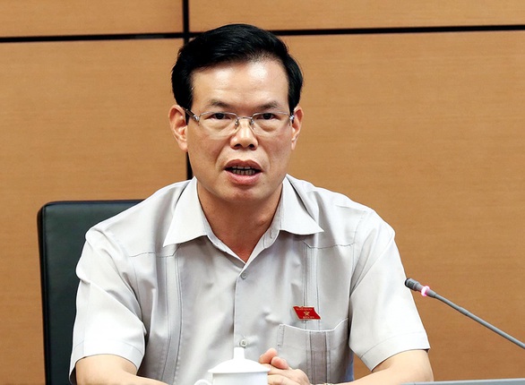 Bộ Chính trị khiển trách ông Triệu Tài Vinh vì né tránh trách nhiệm vụ gian lận thi cử - Ảnh 1. Bộ Chính trị khiển trách ông Triệu Tài Vinh vì né tránh trách nhiệm vụ gian lận thi cử - Ảnh 1.