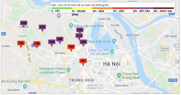 Không khí miền Bắc rất xấu, khuyến cáo ở trong nhà - Ảnh 1. Không khí miền Bắc rất xấu, khuyến cáo ở trong nhà - Ảnh 1.
