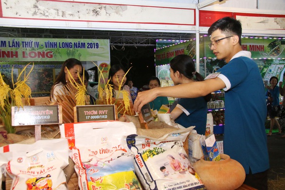 Làm gì để phát triển cây lúa, hạt gạo Việt? - Ảnh 1. Làm gì để phát triển cây lúa, hạt gạo Việt? - Ảnh 1.