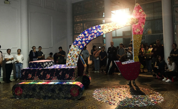 Cú nhảy bất ngờ vào văn hóa đô thị - Ảnh 1. Cú nhảy bất ngờ vào văn hóa đô thị - Ảnh 1.