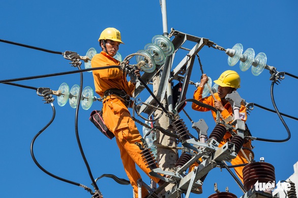 Miền Trung không cắt điện, phục vụ người dân trong dịp lễ, tết 2020 - Ảnh 1. Miền Trung không cắt điện, phục vụ người dân trong dịp lễ, tết 2020 - Ảnh 1.
