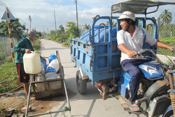 Hạn hán, xâm nhập mặn kỷ lục, ĐBSCL có thiếu nước sinh hoạt và sản xuất? - Ảnh 2. Hạn hán, xâm nhập mặn kỷ lục, ĐBSCL có thiếu nước sinh hoạt và sản xuất? - Ảnh 2.
