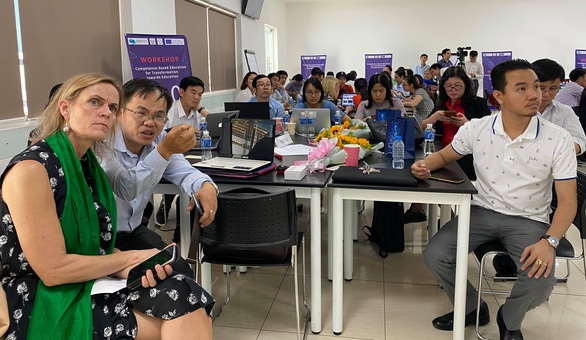 Cách giảng dạy mới: Khuyến khích sinh viên tạo hồ sơ trực tuyến - Ảnh 2. Cách giảng dạy mới: Khuyến khích sinh viên tạo hồ sơ trực tuyến - Ảnh 2.