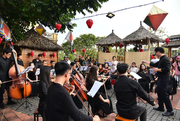 Acecook Happiness Concert - Sứ giả của những giai điệu hạnh phúc - Ảnh 1. Acecook Happiness Concert - Sứ giả của những giai điệu hạnh phúc - Ảnh 1.