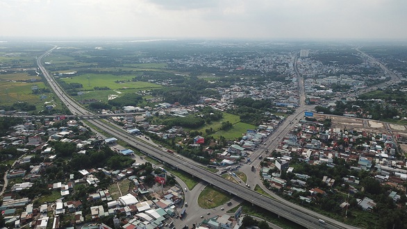 Ám ảnh với điểm đen quốc lộ 51 - Ảnh 5. Ám ảnh với điểm đen quốc lộ 51 - Ảnh 5.