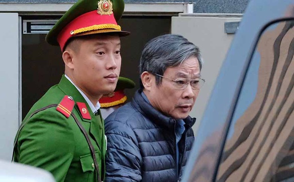 Ông Nguyễn Bắc Son có thoát án tử nếu nộp lại 3 triệu USD? - Ảnh 1. Ông Nguyễn Bắc Son có thoát án tử nếu nộp lại 3 triệu USD? - Ảnh 1.