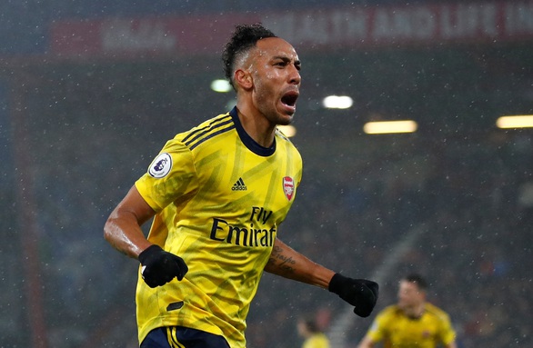 Arsenal thoát thua trước Bournemouth trong ngày HLV Arteta ra mắt - Ảnh 1. Arsenal thoát thua trước Bournemouth trong ngày HLV Arteta ra mắt - Ảnh 1.