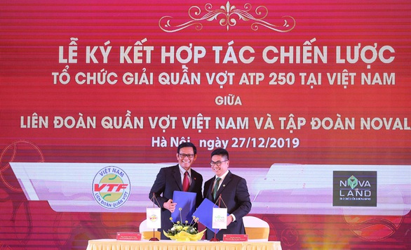 Tay vợt Lý Hoàng Nam nhận bằng khen của Thủ tướng Nguyễn Xuân Phúc - Ảnh 2. Tay vợt Lý Hoàng Nam nhận bằng khen của Thủ tướng Nguyễn Xuân Phúc - Ảnh 2.