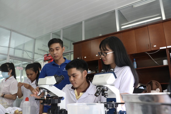 Đại học Mở TP.HCM bổ sung phương thức, tổ hợp xét tuyển - Ảnh 1. Đại học Mở TP.HCM bổ sung phương thức, tổ hợp xét tuyển - Ảnh 1.