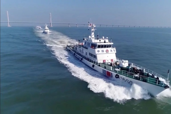 Trung Quốc tuần tra khu vực biển Hong Kong - Chu Hải - Macau - Ảnh 1. Trung Quốc tuần tra khu vực biển Hong Kong - Chu Hải - Macau - Ảnh 1.