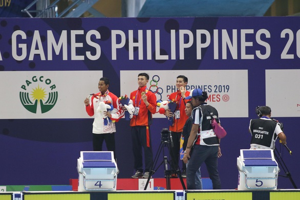 SEA Games ngày 5-12: Bơi lội, đấu kiếm và Pencak Silat đoạt 4 huy chương vàng - Ảnh 4. SEA Games ngày 5-12: Bơi lội, đấu kiếm và Pencak Silat đoạt 4 huy chương vàng - Ảnh 4.