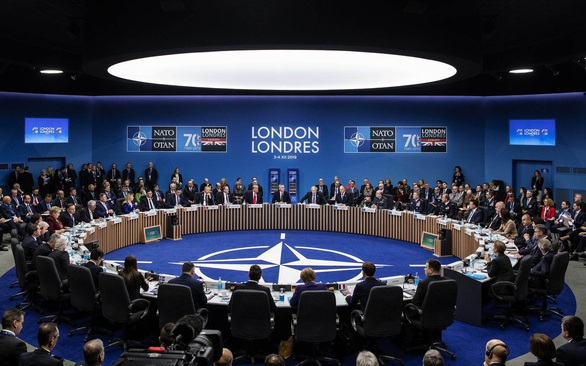 NATO có vượt qua khủng hoảng tuổi 70? - Ảnh 1. NATO có vượt qua khủng hoảng tuổi 70? - Ảnh 1.