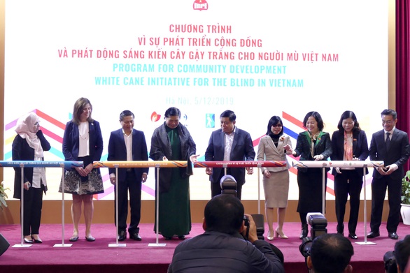 Chẳng ai nghèo đến mức không có gì để cho người khác - Ảnh 1. Chẳng ai nghèo đến mức không có gì để cho người khác - Ảnh 1.