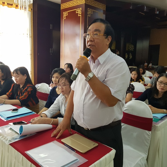 Nhiều học sinh mầm non vô lớp gọi cô giáo là bà - Ảnh 1. Nhiều học sinh mầm non vô lớp gọi cô giáo là bà - Ảnh 1.