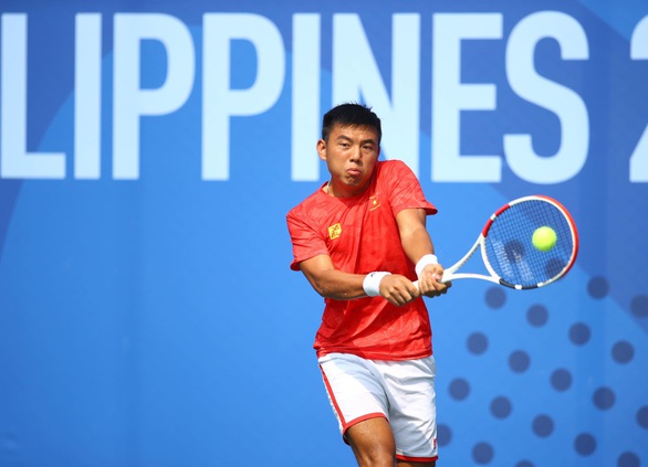Đánh bại Daniel Nguyễn, Hoàng Nam đoạt huy chương vàng đơn nam quần vợt SEA Games 2019 - Ảnh 7. Đánh bại Daniel Nguyễn, Hoàng Nam đoạt huy chương vàng đơn nam quần vợt SEA Games 2019 - Ảnh 7.