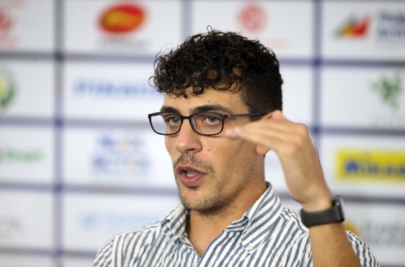 HLV Felix Dalmas: U22 Việt Nam là thử thách lớn với chúng tôi - Ảnh 1. HLV Felix Dalmas: U22 Việt Nam là thử thách lớn với chúng tôi - Ảnh 1.
