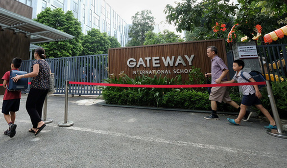 Công bố kết luận điều tra vụ học sinh Trường Gateway chết trên xe đưa đón - Ảnh 2.
