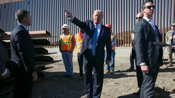 Ông Trump chưa xem băng đảng ma túy là khủng bố, Mexico thở phào - Ảnh 1. Ông Trump chưa xem băng đảng ma túy là khủng bố, Mexico thở phào - Ảnh 1.
