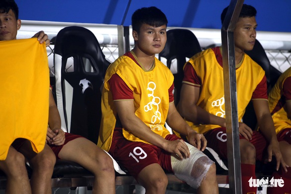 Quang Hải làm gì trong trận thắng U22 Campuchia 4-0? - Ảnh 2. Quang Hải làm gì trong trận thắng U22 Campuchia 4-0? - Ảnh 2.