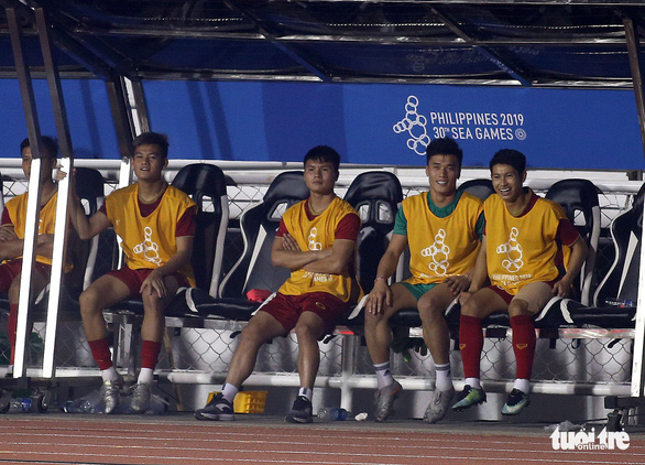 Quang Hải làm gì trong trận thắng U22 Campuchia 4-0? - Ảnh 10. Quang Hải làm gì trong trận thắng U22 Campuchia 4-0? - Ảnh 10.